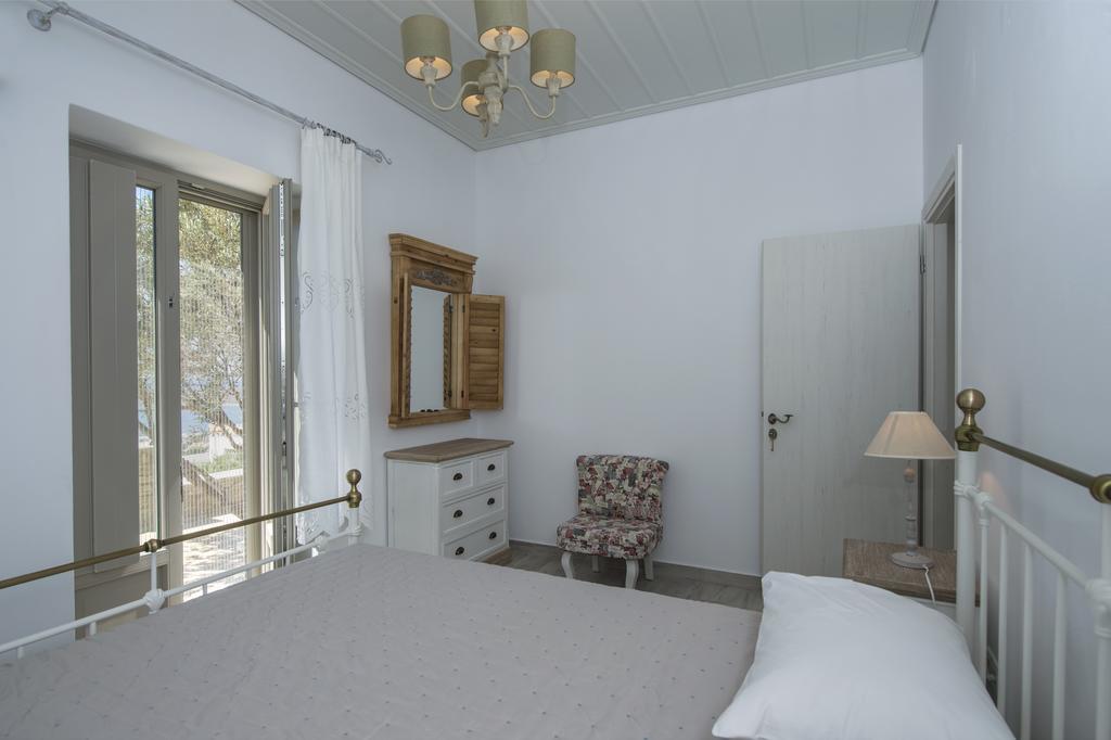 Olive Tree House In Parikia Villa Páros Buitenkant foto